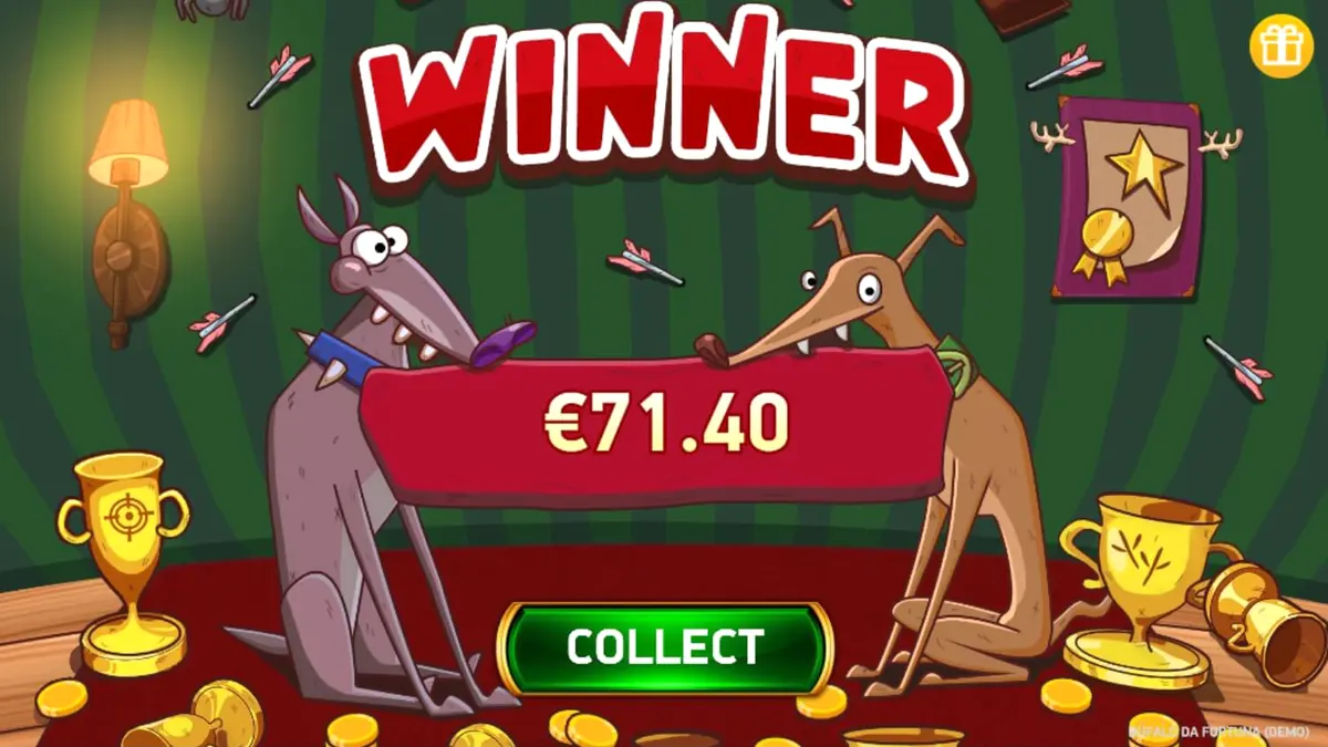 Tampilan visual slot Buffalo da Fortuna dengan latar belakang padang gurun dan simbol emas.
